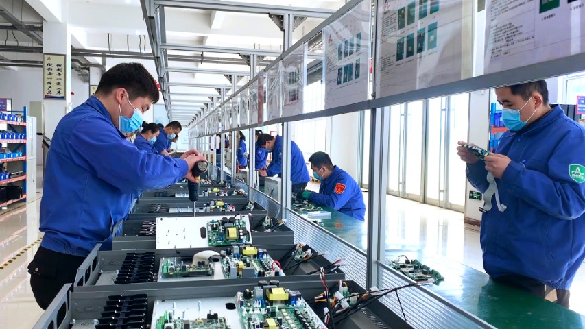 變頻器廠家 | 別讓負載 “拖垮” 設(shè)備！變 ...